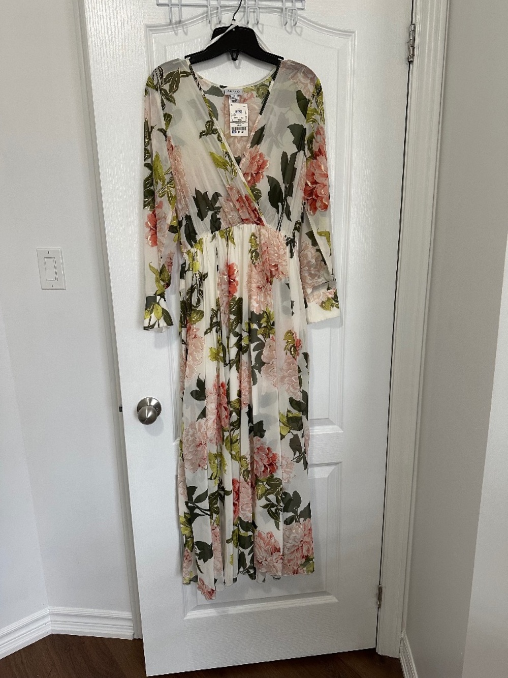 Maxi flowy floral dress